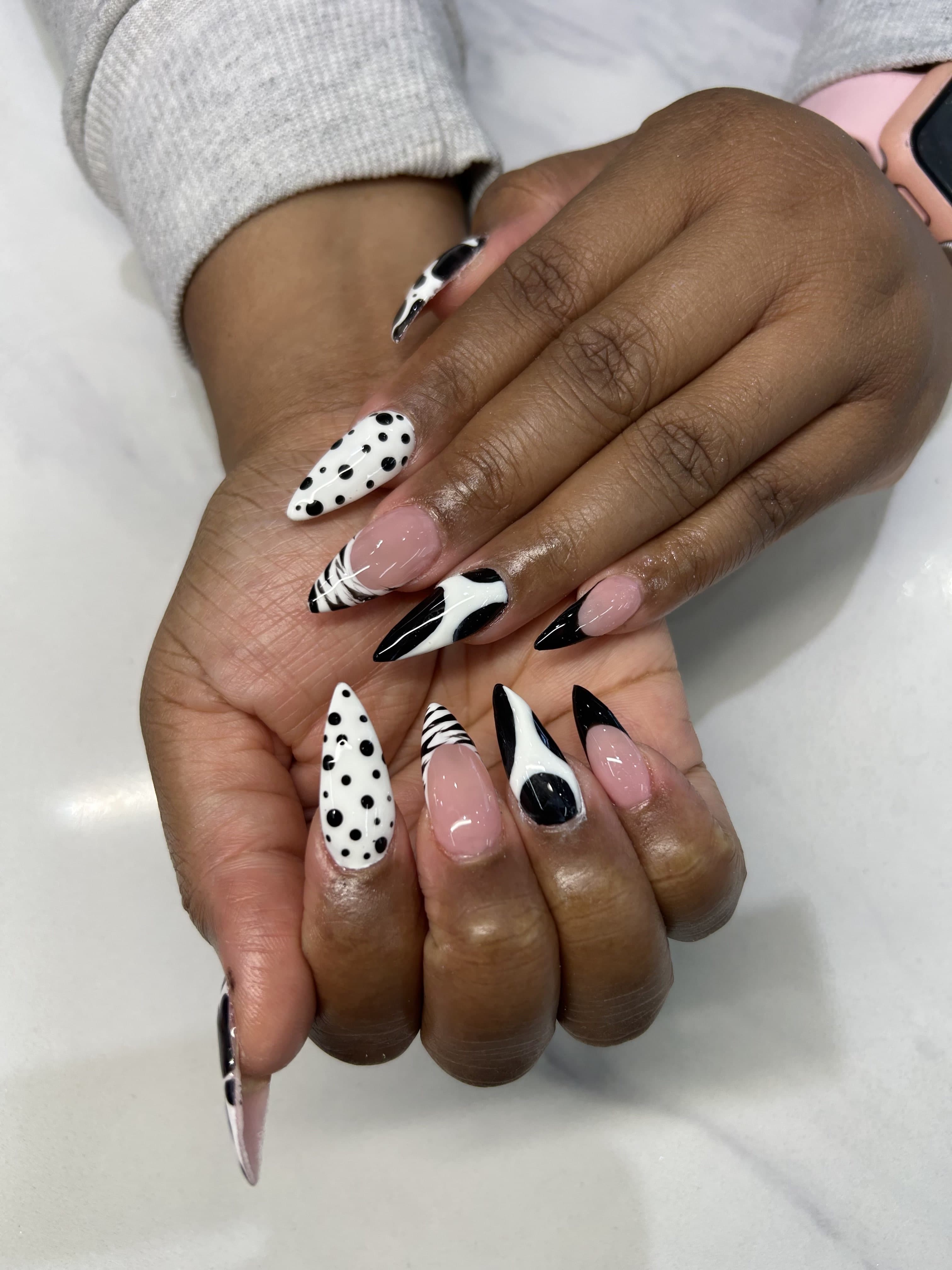 Oasis Nails & Spa
